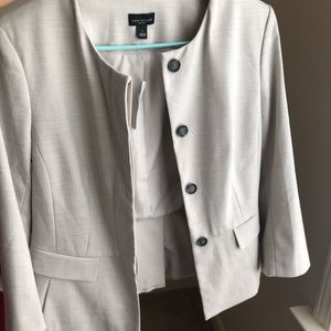 Ann Taylor suit jacket top, grey color